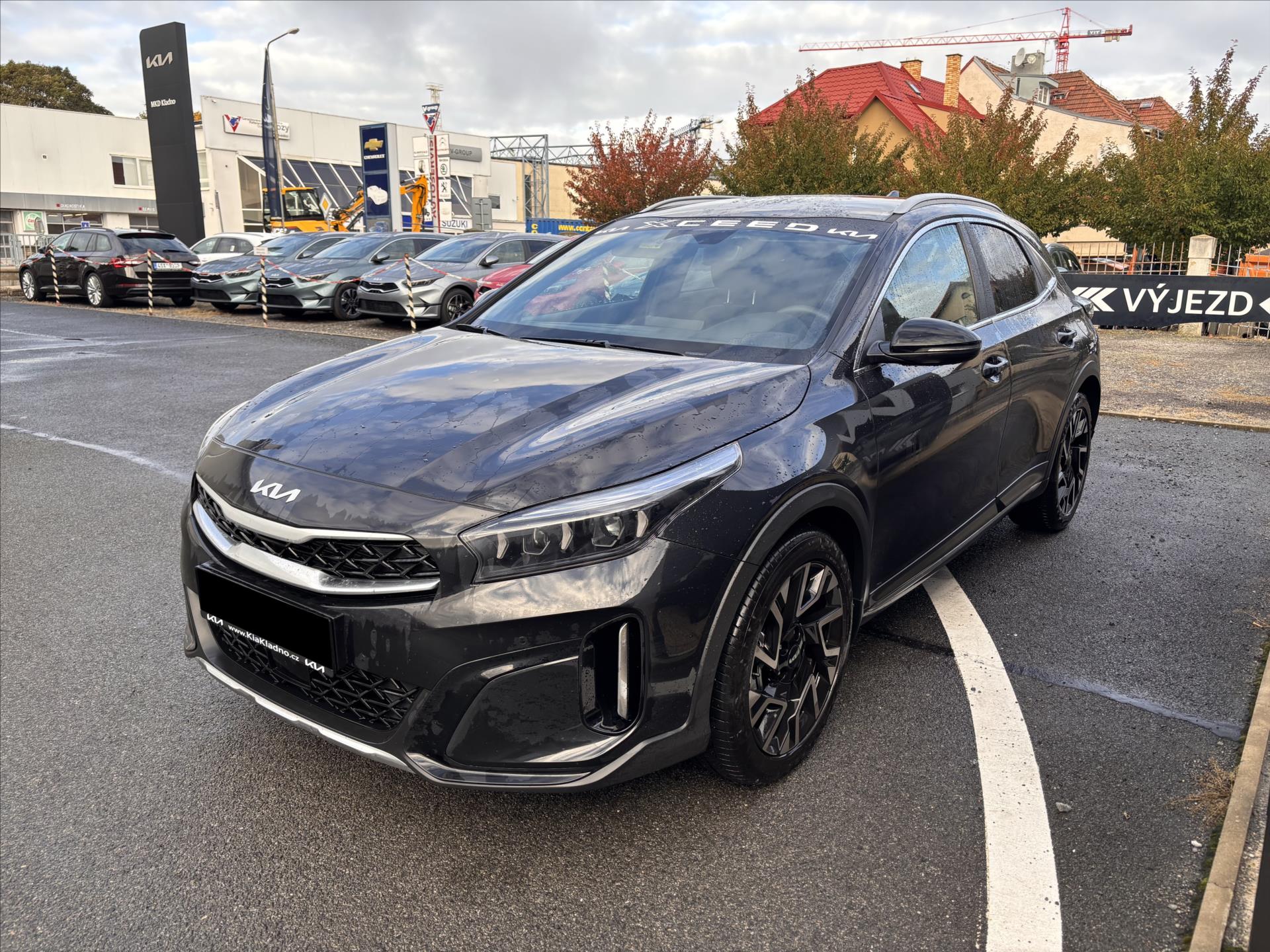 KIA XCeed 1,6 T-GDI MY26 7DCT 132kW Steel Edition