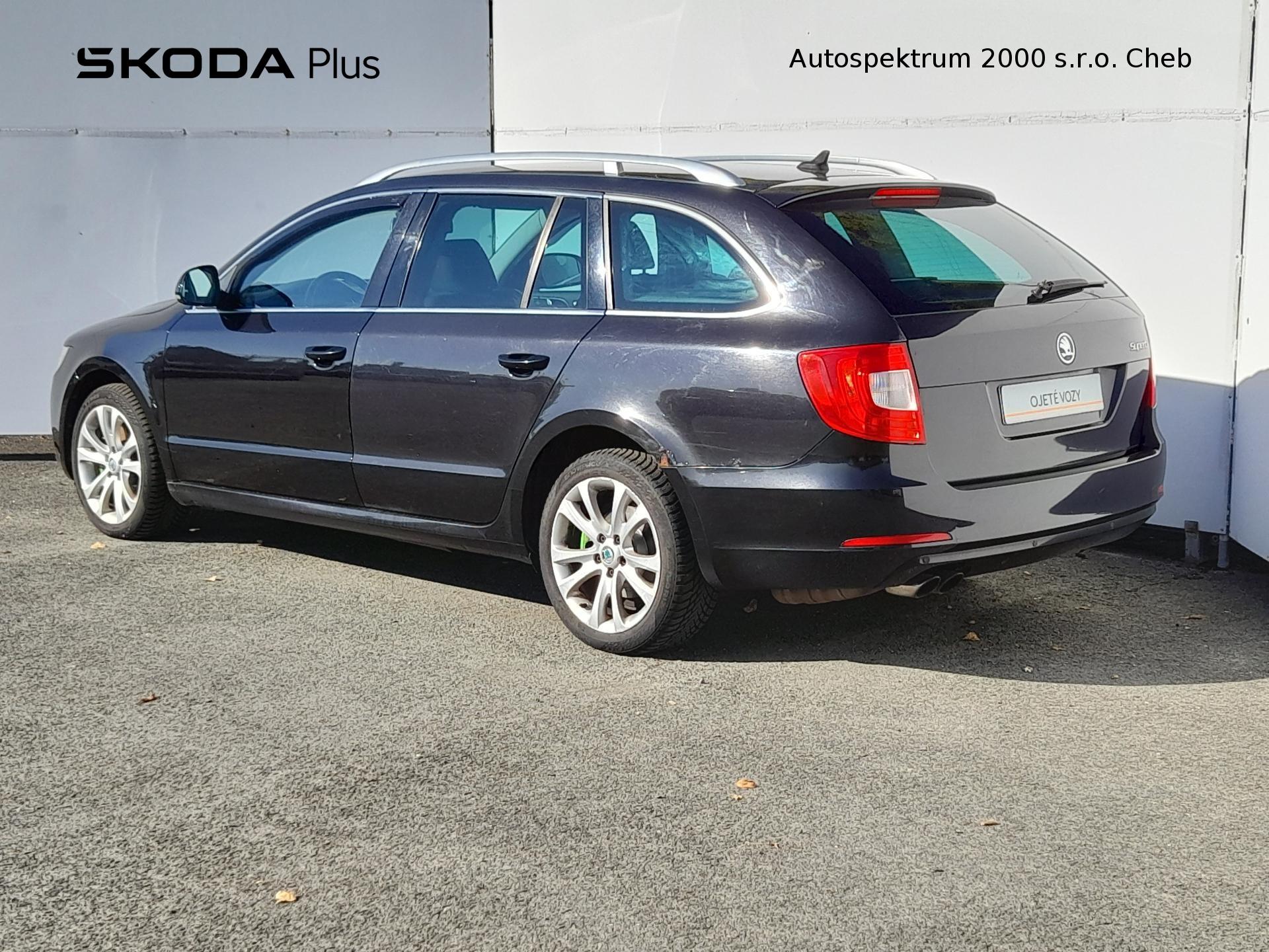 Škoda Superb