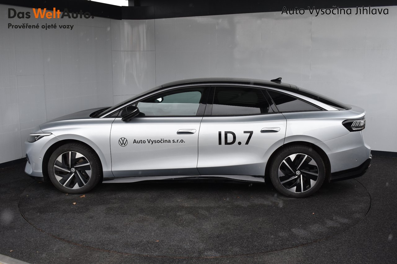 VW ID.7