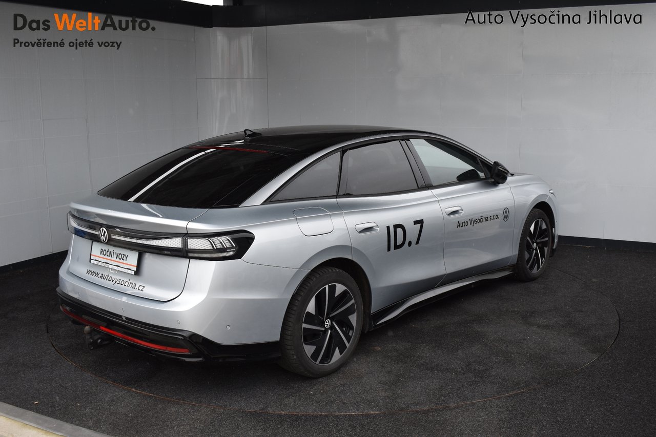VW ID.7