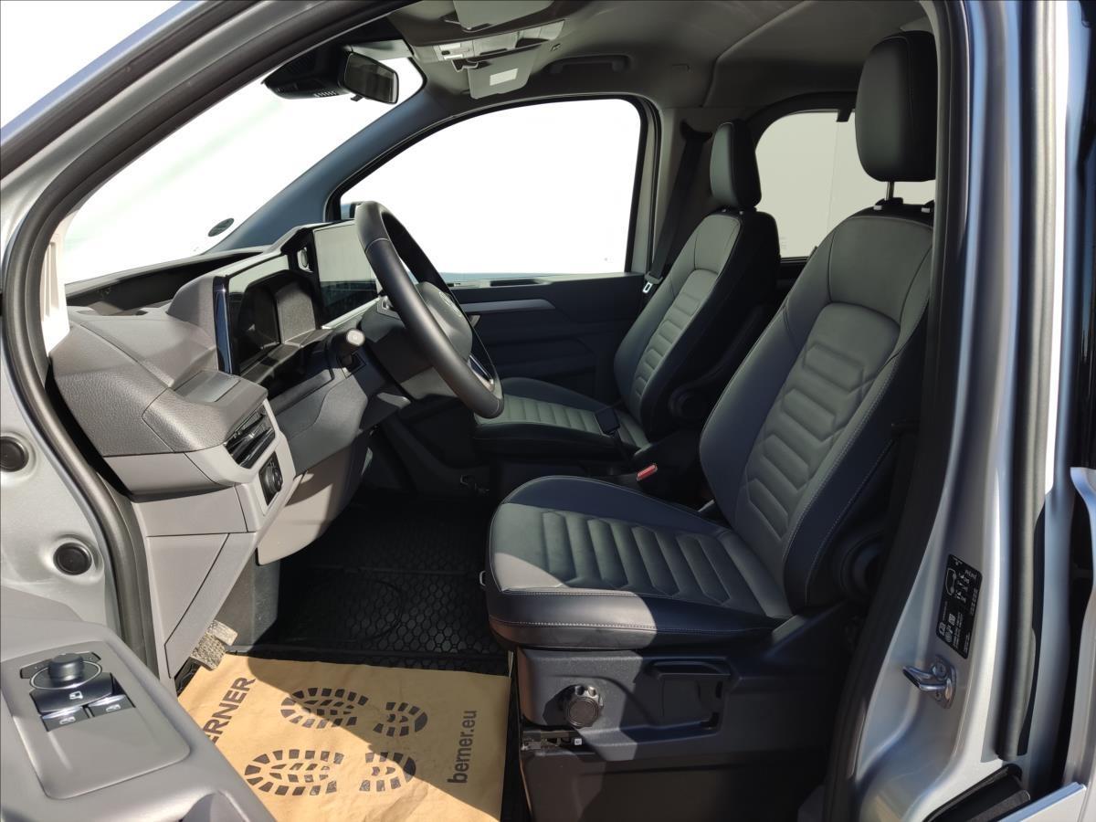 VW Caravelle