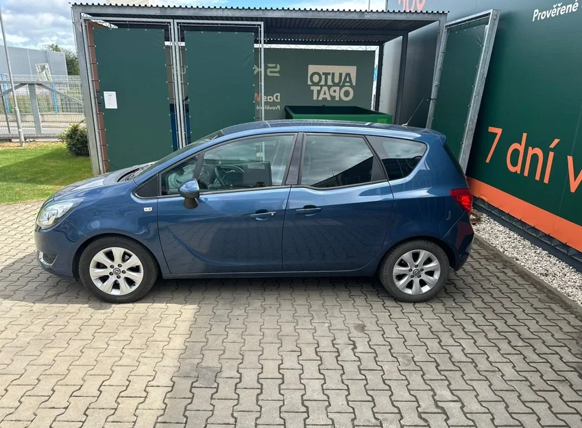 KIA Opel Meriva 1.4i 88KW