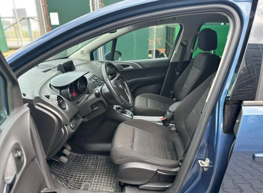 KIA Opel Meriva 1.4i 88KW
