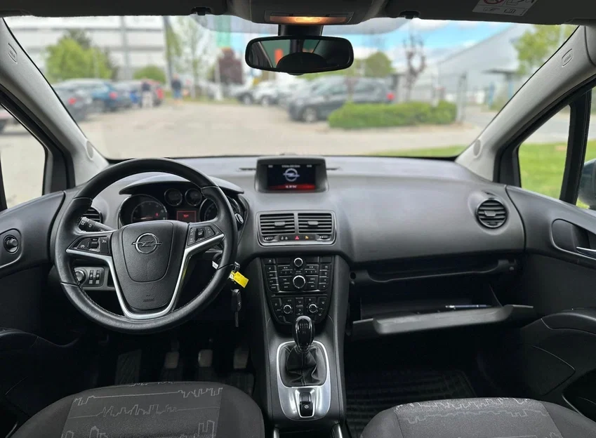 KIA Opel Meriva 1.4i 88KW