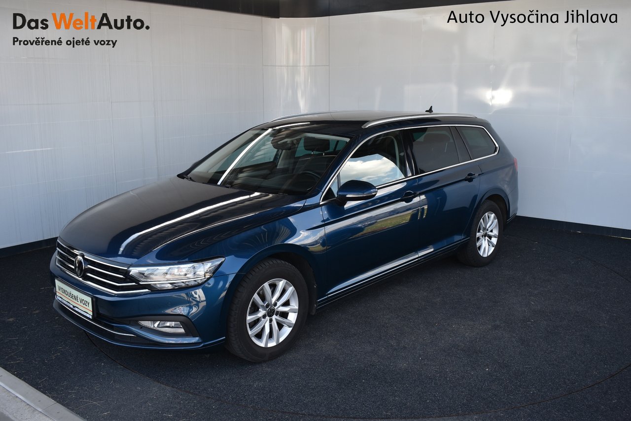 VW Passat Variant