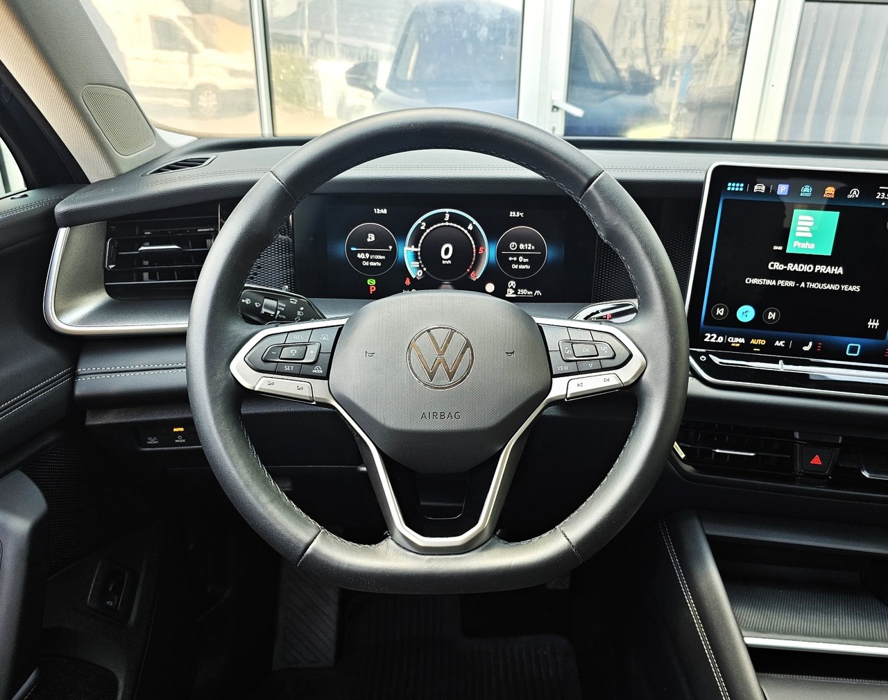 VW Tayron