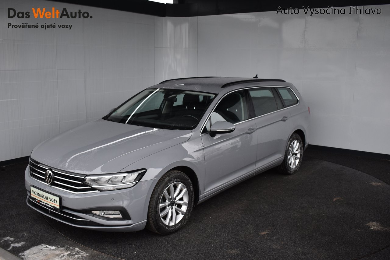 VW Passat Variant