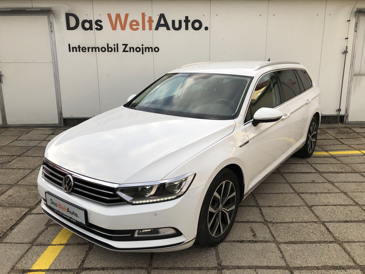 VW Passat Variant
