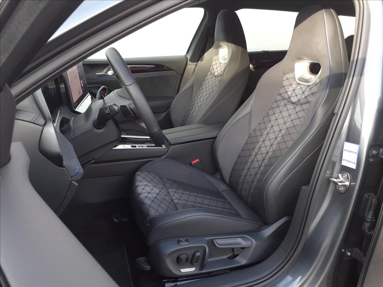 VW Passat Variant