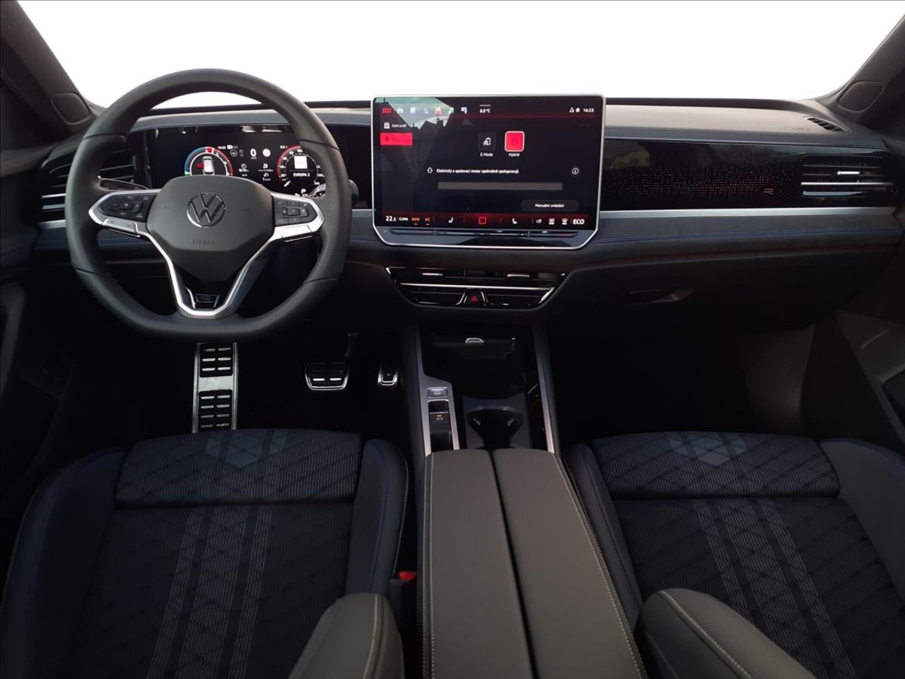 VW Passat Variant