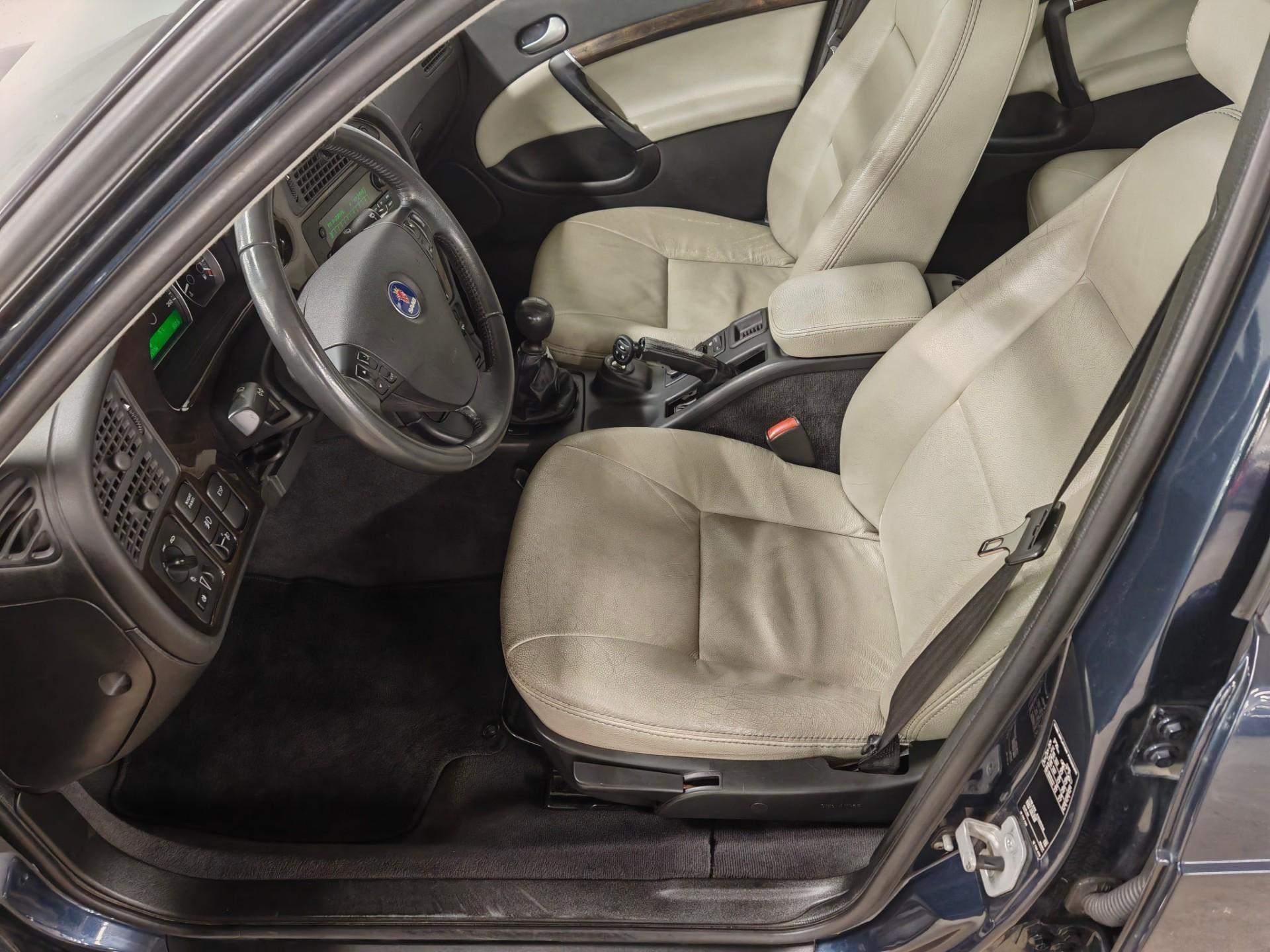 SAAB 9-5