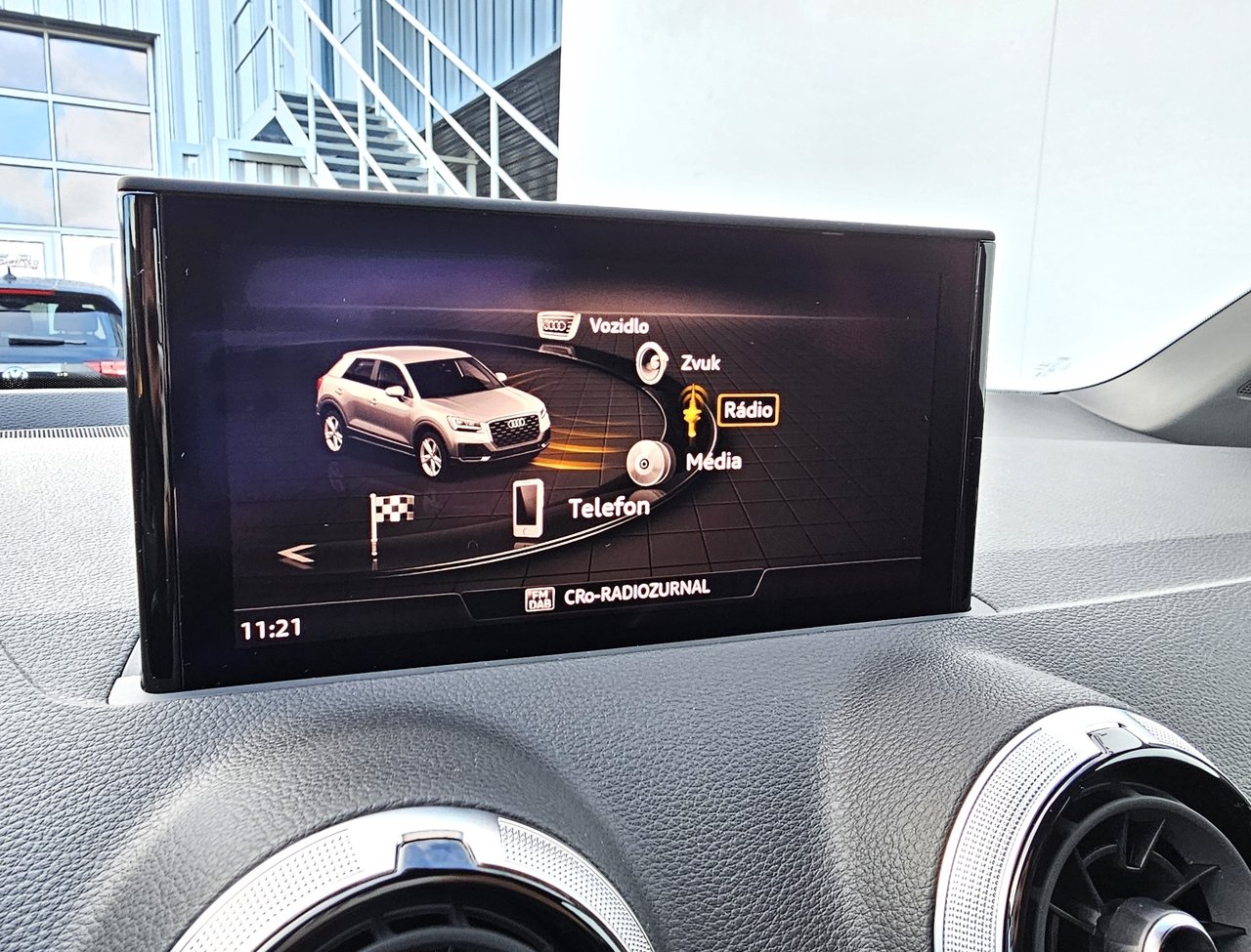 Audi Q2
