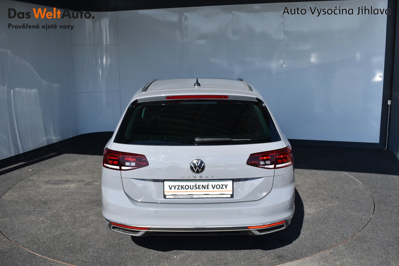 VW Passat Variant