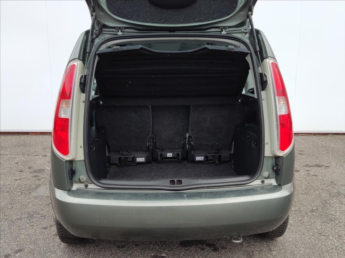 Škoda Roomster