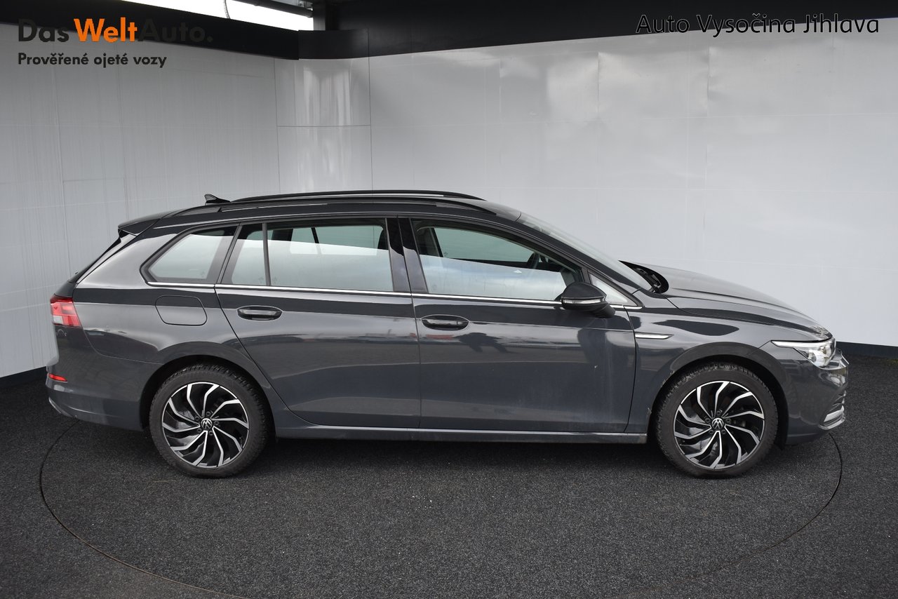 VW Golf Variant